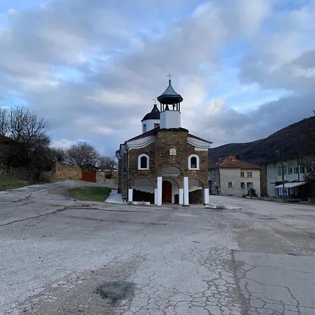 Villa Lipite *
